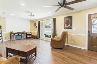 409 N Elm St, Frankston, TX 75763 - Photo 7