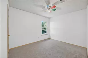 5908 Stone Meadow Ln, Fort Worth, TX 76179 - Photo 11