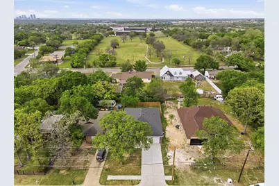 2611 Hunting Drive, Fort Worth, TX 76119 - Photo 21
