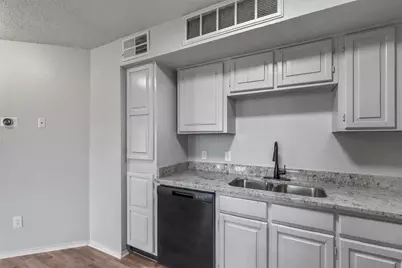 2300 Bamboo Drive #N111, Arlington, TX 76006 - Photo 9