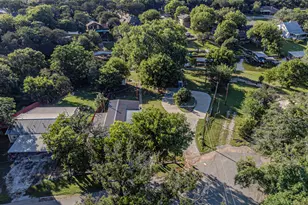 3819 Horseshoe Trail, Granbury, TX 76048 - Photo 35