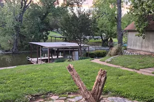 3819 Horseshoe Trail, Granbury, TX 76048 - Photo 31