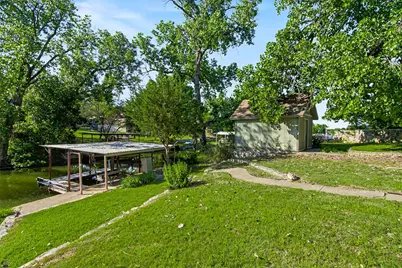 3819 Horseshoe Trail, Granbury, TX 76048 - Photo 27