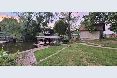 3819 Horseshoe Trail, Granbury, TX 76048 - Photo 35