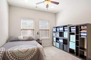 2505 Sun Creek Dr, Little Elm, TX 75068 - Photo 9