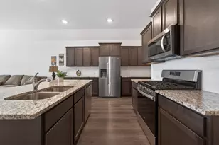 237 Jefferson Ln, Fate, TX 75189 - Photo 3