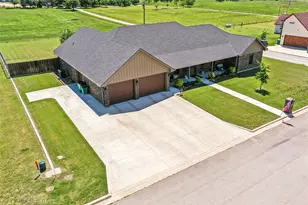 820 Fleitman Dr, Muenster, TX 76252 - Photo 33