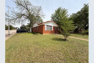 1701 Warren Lane, Fort Worth, TX 76112 - Photo 3