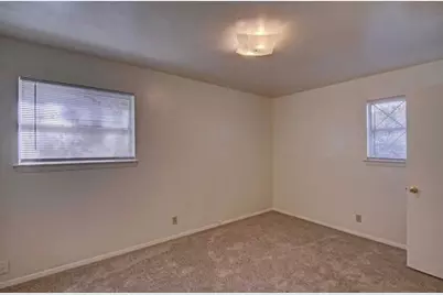 1701 Warren Lane, Fort Worth, TX 76112 - Photo 15