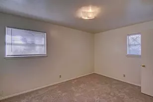 1701 Warren Ln, Fort Worth, TX 76112 - Photo 15