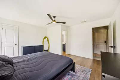 2204 Park Springs Court, Arlington, TX 76013 - Photo 13