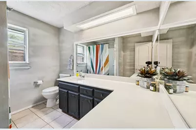 2204 Park Springs Court, Arlington, TX 76013 - Photo 19