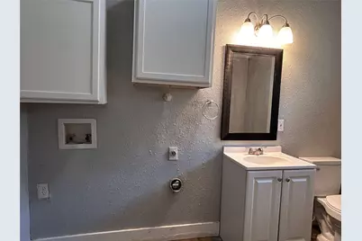 615 S Throckmorton Street, Sherman, TX 75090 - Photo 15