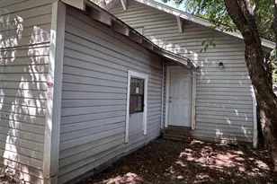 615 S Throckmorton St, Sherman, TX 75090 - Photo 21