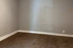 615 S Throckmorton St, Sherman, TX 75090 - Photo 19