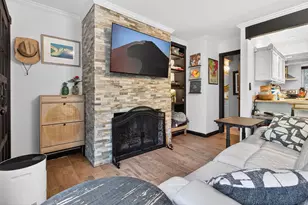 2702 Douglas Ave, Dallas, TX 75219 - Photo 9