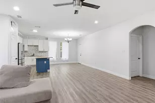 707 E College St, Terrell, TX 75160 - Photo 9