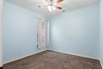 707 E College Street, Terrell, TX 75160 - Photo 23