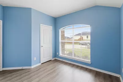 2256 Old Leonard Street, Fort Worth, TX 76119 - Photo 11