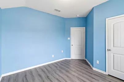 2256 Old Leonard Street, Fort Worth, TX 76119 - Photo 9