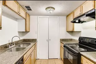 919 S Weatherred Dr, Richardson, TX 75080 - Photo 7