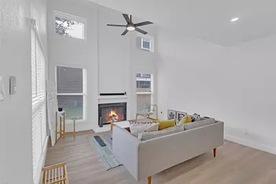 5516 Boca Raton Boulevard #321, Fort Worth, TX 76112 - Photo 3