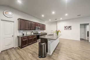 9916 Mescalbean Blvd, Fort Worth, TX 76036 - Photo 7