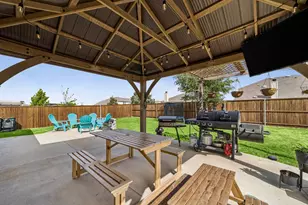 1709 Waggoner Dr, Aubrey, TX 76227 - Photo 3