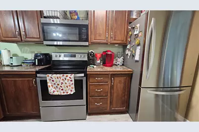 820 Ports O Call Drive, Granbury, TX 76048 - Photo 5