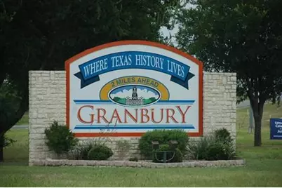 820 Ports O Call Drive, Granbury, TX 76048 - Photo 31