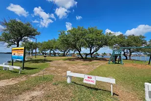 820 Ports O Call Dr, Granbury, TX 76048 - Photo 25