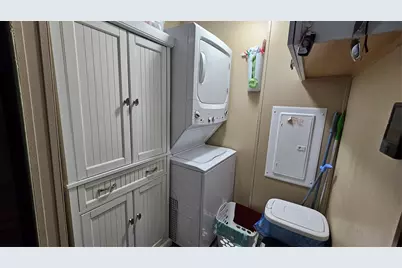 820 Ports O Call Drive, Granbury, TX 76048 - Photo 13