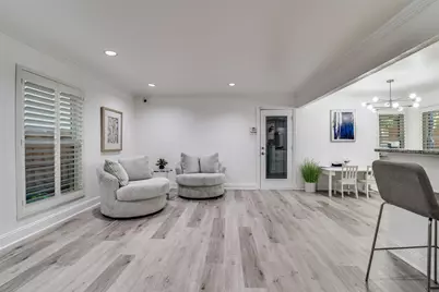 9015 Arborside Drive, Dallas, TX 75243 - Photo 11