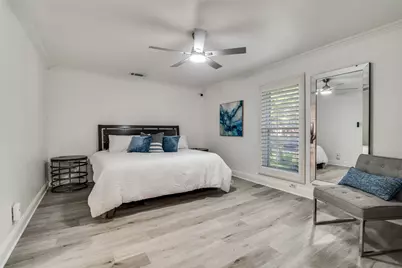 9015 Arborside Drive, Dallas, TX 75243 - Photo 15