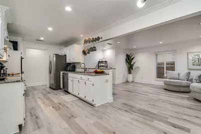 9015 Arborside Drive, Dallas, TX 75243 - Photo 7