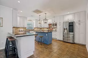 2708 Rockbrook Dr, Plano, TX 75074 - Photo 9