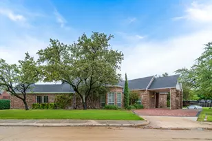 4503 Bretton Bay Ln, Dallas, TX 75287 - Photo 3