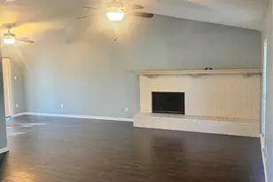 2301 Holly Dr, Euless, TX 76039 - Photo 23