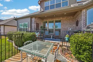 1108 Burkburnett Dr, Weatherford, TX 76087 - Photo 33