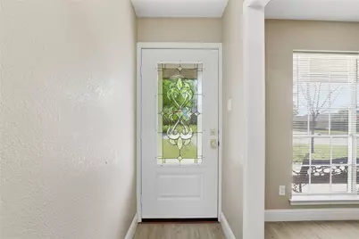 1910 Green Meadow Court, Arlington, TX 76013 - Photo 3