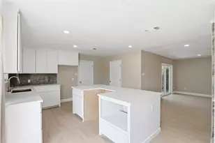 1910 Green Meadow Ct, Arlington, TX 76013 - Photo 7