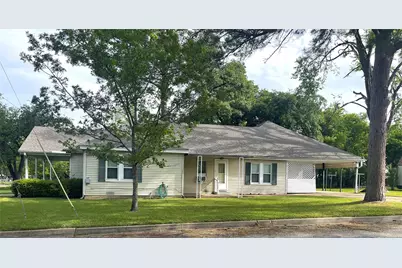 421 S 8th Avenue, Teague, TX 75860 - Photo 7