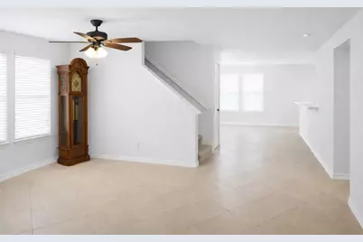 2540 Blue Myrtle Way, Dallas, TX 75212 - Photo 5