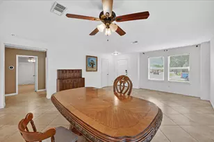 2540 Blue Myrtle Way, Dallas, TX 75212 - Photo 7