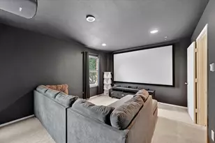 2540 Blue Myrtle Way, Dallas, TX 75212 - Photo 27