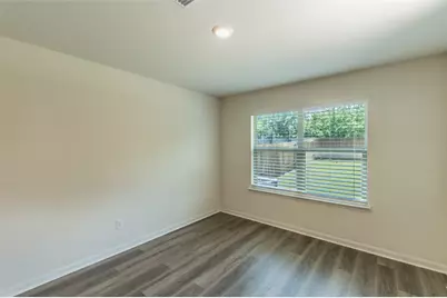 136 Morning Glory, Sanger, TX 76266 - Photo 9