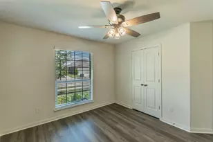 136 Morning Glory, Sanger, TX 76266 - Photo 17