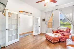 42176 Augusta Dr, Whitney, TX 76692 - Photo 5