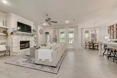 101 Oxford Court, Weatherford, TX 76088 - Photo 7