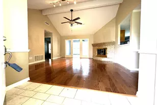 4522 Westlake Dr, Garland, TX 75043 - Photo 3